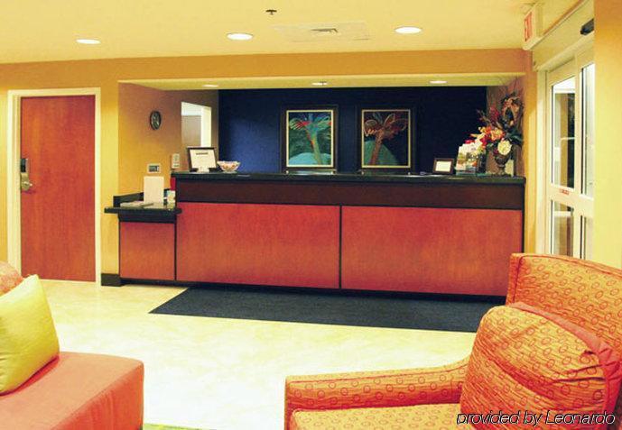 Fairfield Inn & Suites Hilton Head Island بلافتون المظهر الداخلي الصورة