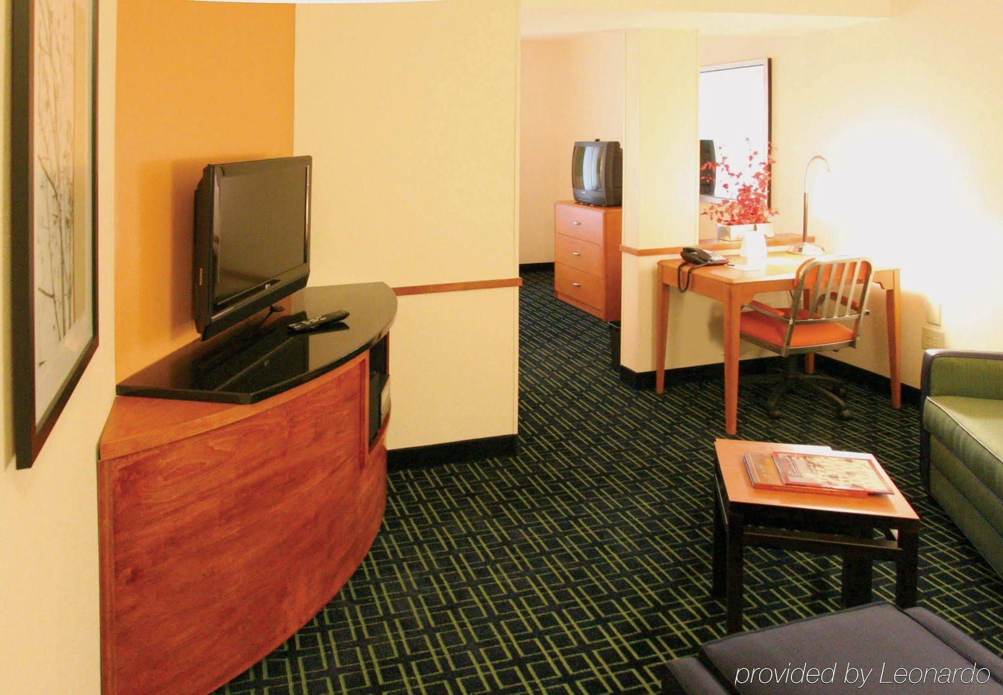 Fairfield Inn & Suites Hilton Head Island بلافتون الغرفة الصورة